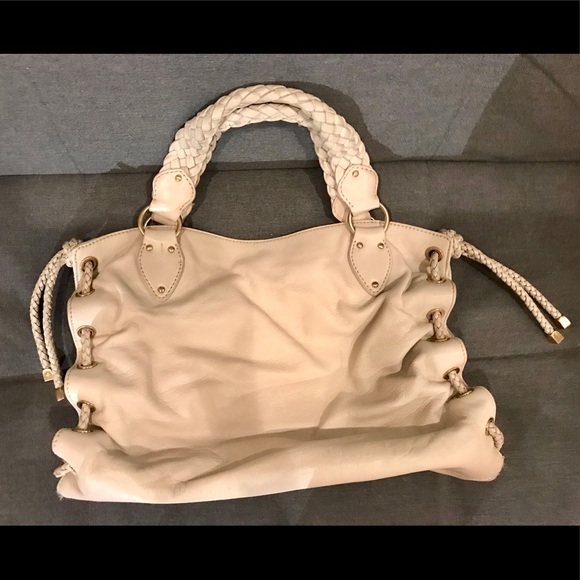 Michael Kors Winter White Leather Handbag - Picture 6 of 8